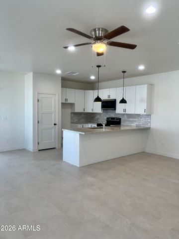 10480 W MONACO Boulevard, Arizona City, AZ 85123