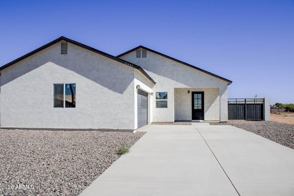 10480 W MONACO Boulevard, Arizona City, AZ 85123