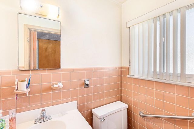 22717 Millenbach Street, Saint Clair Shores, MI 48081