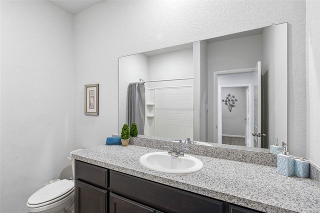 9705 Snowbell Lane, Fort Worth, TX 76036