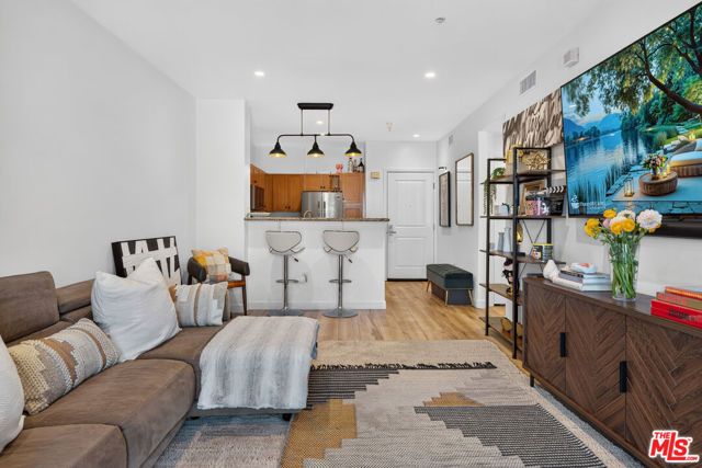 100 S Alameda Street 476, Los Angeles, CA 90012