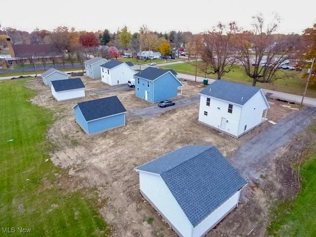 1575 Drexel Avenue NW, Warren, OH 44485