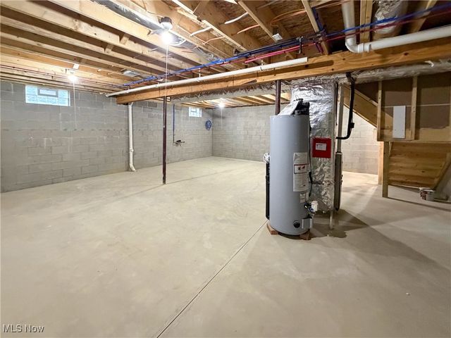 1575 Drexel Avenue NW, Warren, OH 44485