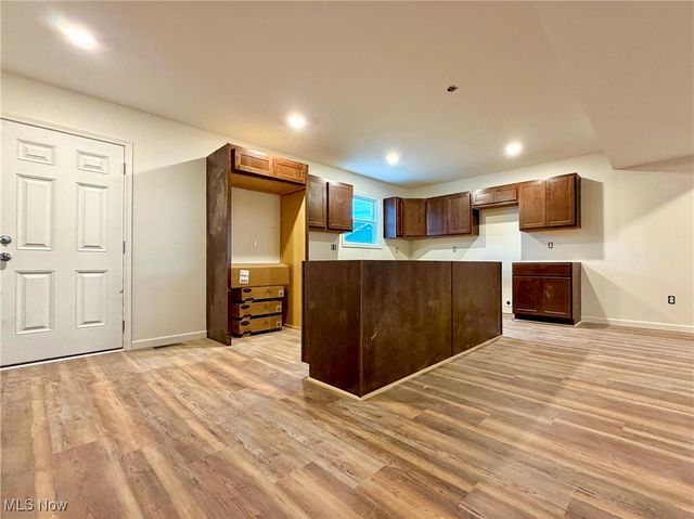 1575 Drexel Avenue NW, Warren, OH 44485