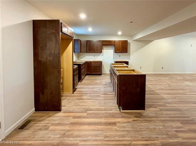 1575 Drexel Avenue NW, Warren, OH 44485