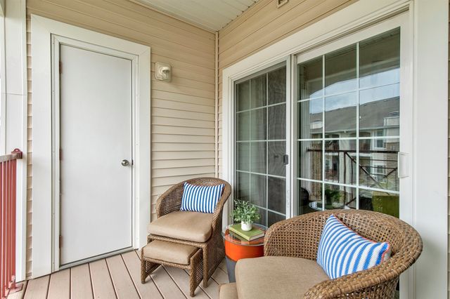 1333 SE University Avenue 303, Waukee, IA 50263