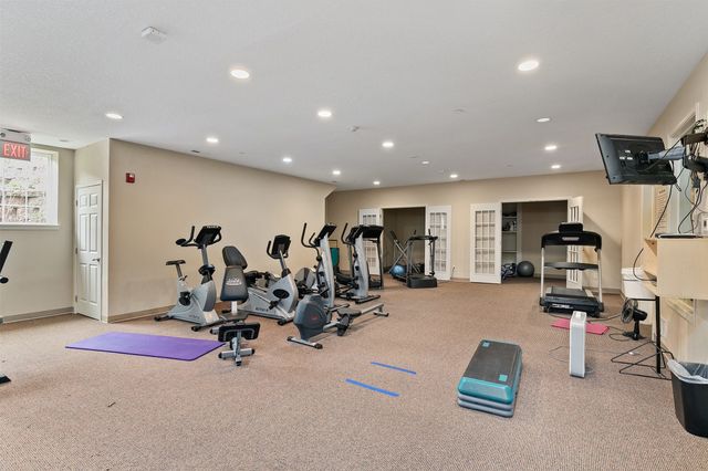 1333 SE University Avenue 303, Waukee, IA 50263