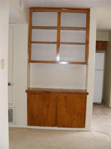 703 Yegua Street 4, Bryan, TX 77801