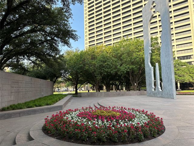 411 W 7th Street 305, Fort Worth, TX 76102