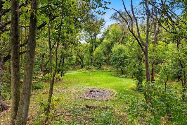 2695 Whitegate Trail, De Pere, WI 54115