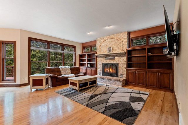 2695 Whitegate Trail, De Pere, WI 54115