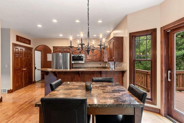 2695 Whitegate Trail, De Pere, WI 54115