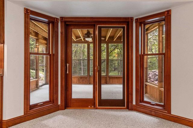 2695 Whitegate Trail, De Pere, WI 54115