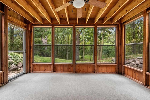 2695 Whitegate Trail, De Pere, WI 54115