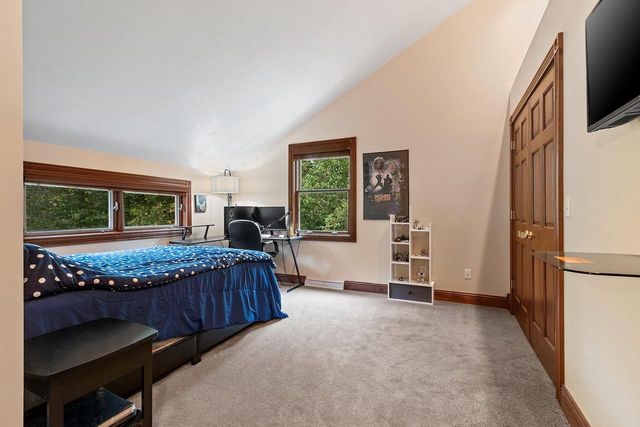 2695 Whitegate Trail, De Pere, WI 54115