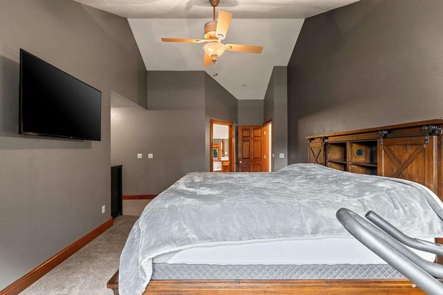 2695 Whitegate Trail, De Pere, WI 54115