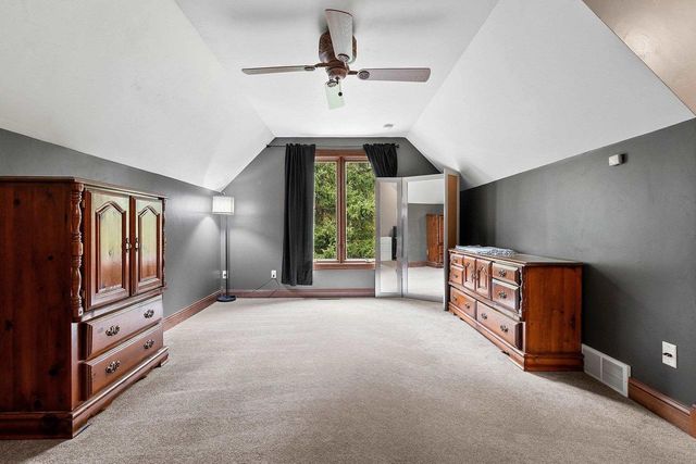 2695 Whitegate Trail, De Pere, WI 54115