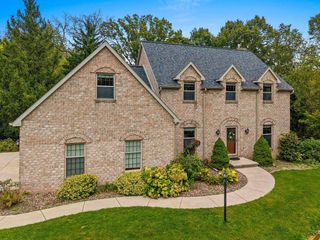 2695 Whitegate Trail, De Pere, WI 54115