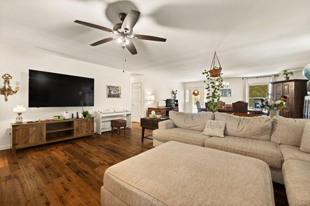 3515 Mitchellsburg Knob Road, Parksville, KY 40464