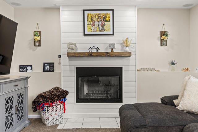2409 Ruth Fitzgerald Drive, Plainfield, IL 60586