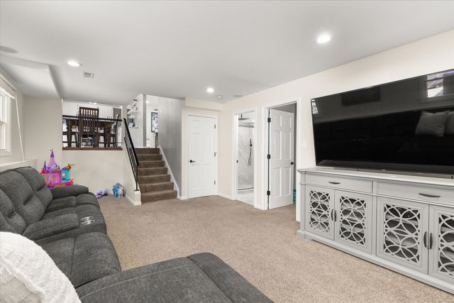 2409 Ruth Fitzgerald Drive, Plainfield, IL 60586