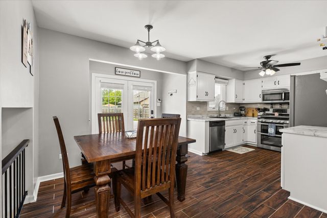 2409 Ruth Fitzgerald Drive, Plainfield, IL 60586