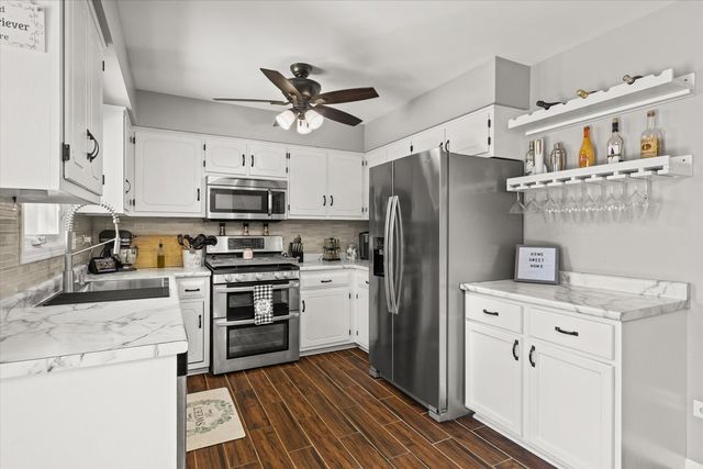 2409 Ruth Fitzgerald Drive, Plainfield, IL 60586