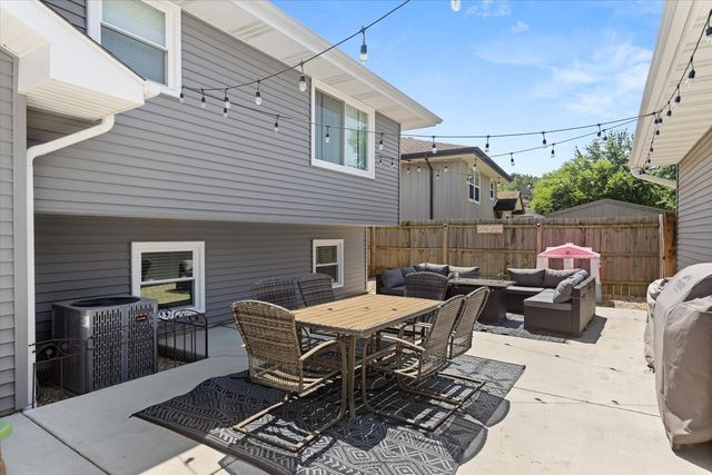 2409 Ruth Fitzgerald Drive, Plainfield, IL 60586