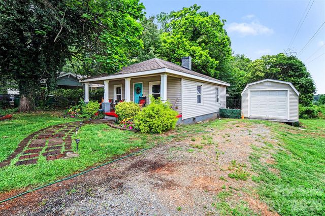 3100 Avalon Avenue, Charlotte, NC 28208
