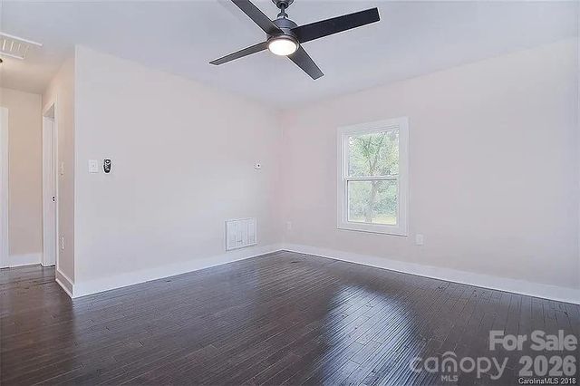 3100 Avalon Avenue, Charlotte, NC 28208