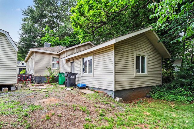 3100 Avalon Avenue, Charlotte, NC 28208