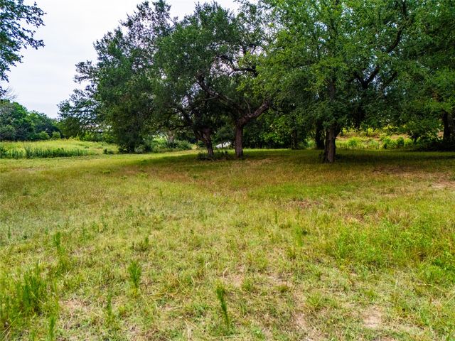 6219 KLEIN, Sanger, TX 76266