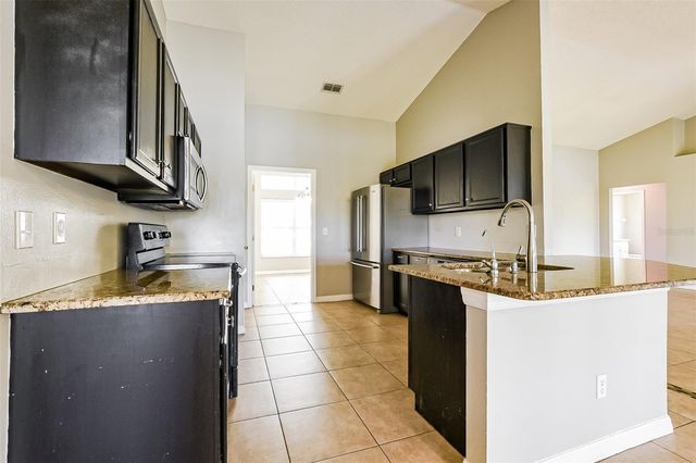 2091 FAWN MEADOW CIRCLE, St Cloud, FL 34772