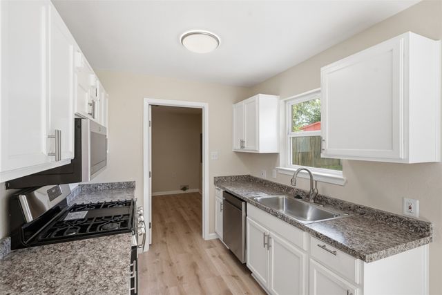 840 Crosby Avenue, White Settlement, TX 76108