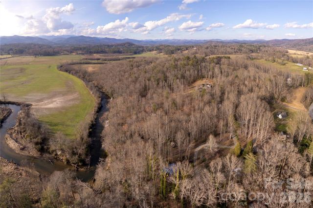 TBD Starlight Circle, Brevard, NC 28712