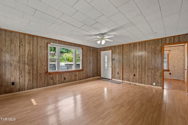 324 Royal Street, Greeneville, TN 37745