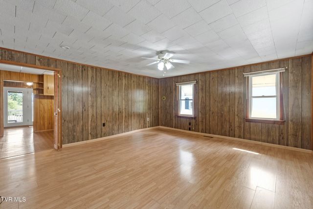 324 Royal Street, Greeneville, TN 37745