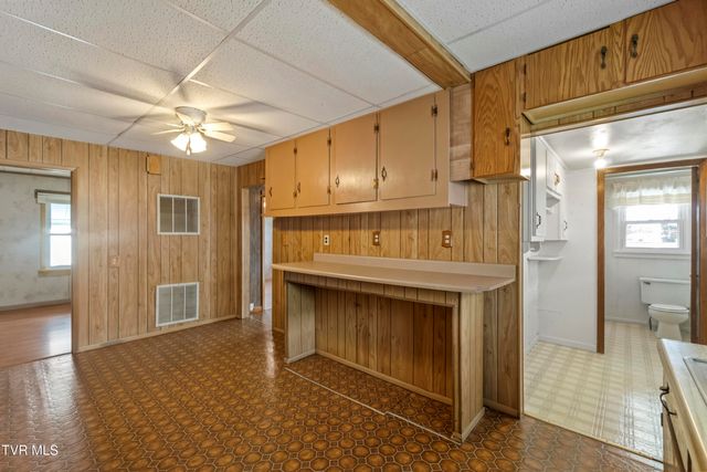 324 Royal Street, Greeneville, TN 37745