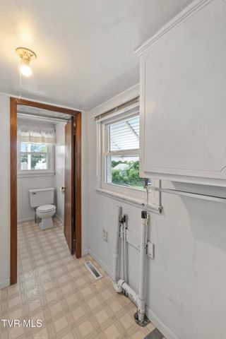 324 Royal Street, Greeneville, TN 37745