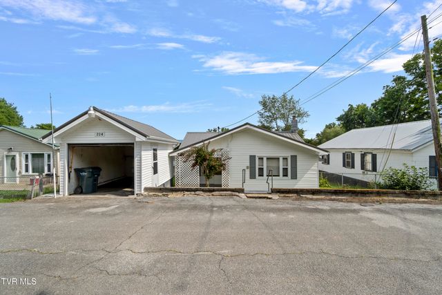 324 Royal Street, Greeneville, TN 37745