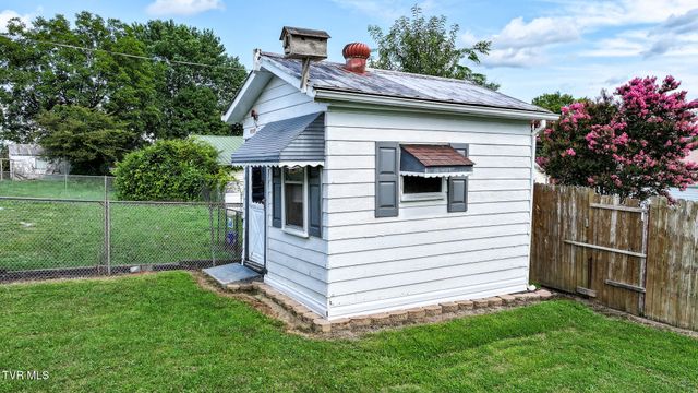 324 Royal Street, Greeneville, TN 37745
