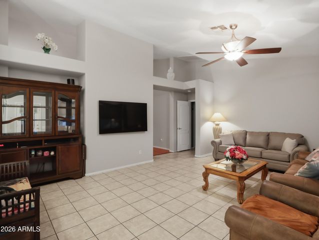 3869 E WASHINGTON Court, Gilbert, AZ 85234