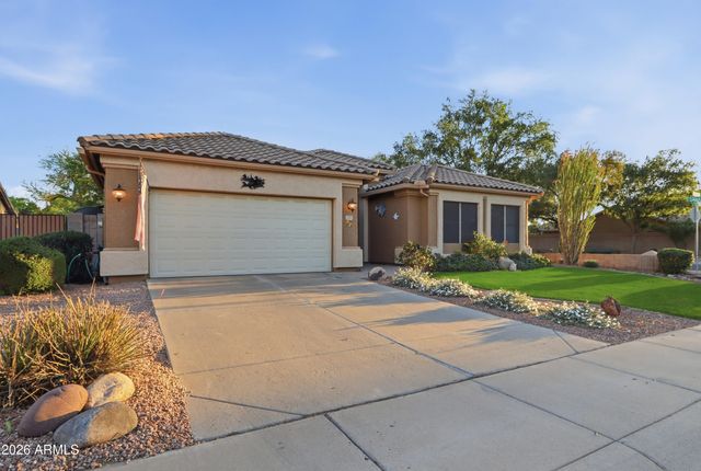 3869 E WASHINGTON Court, Gilbert, AZ 85234