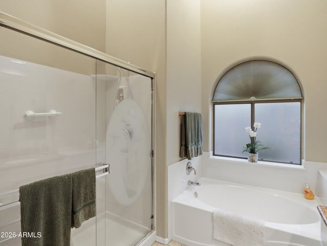 3869 E WASHINGTON Court, Gilbert, AZ 85234