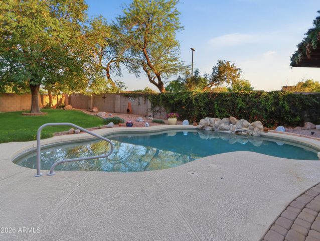 3869 E WASHINGTON Court, Gilbert, AZ 85234