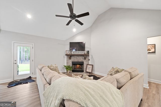 379 Scuffleboro Road, Eatonton, GA 31024