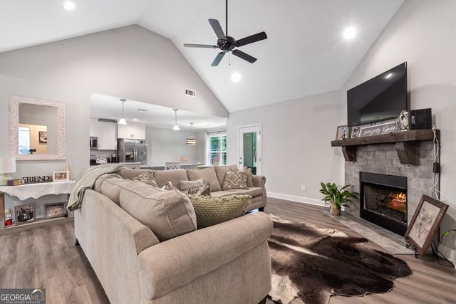 379 Scuffleboro Road, Eatonton, GA 31024