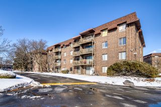830 Elder Road B104, Homewood, IL 60430