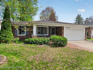 42446 Sycamore Drive, Sterling Heights, MI 48313