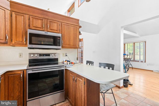 285 PINE COVE CT, Lehighton, PA 18235